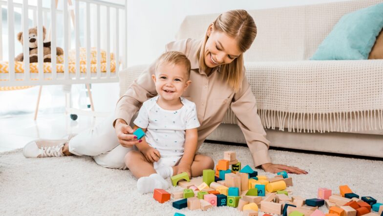Rozwój dziecka miesiąc po miesiącu Ty i Twój Dom